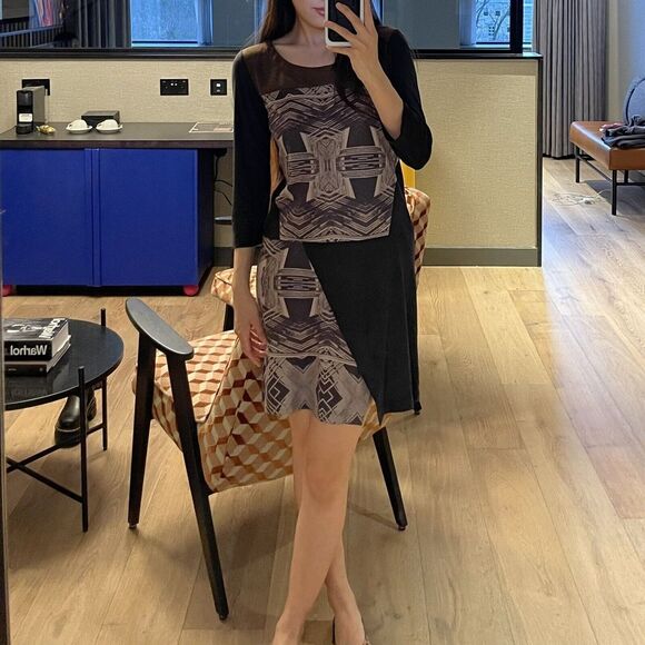 CUSTO BARCELONA Suede Dress Size 1 Small Black Graphic Print Long Sleeves - Picture 7 of 7